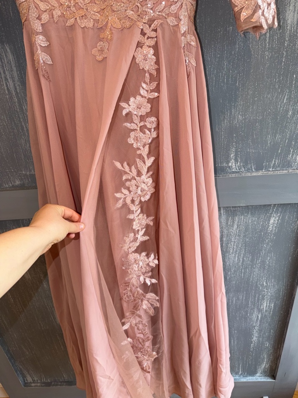 Dusty Rose Lace Mother of the Bride Gown | Formal Wedding Dress | Size S - Picture 5 of 9